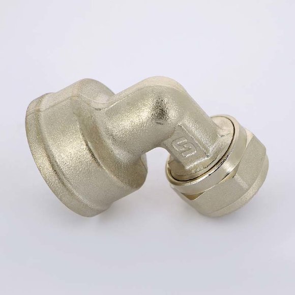Угол обжим-В никелированный UNI-FITT 16х3/4"