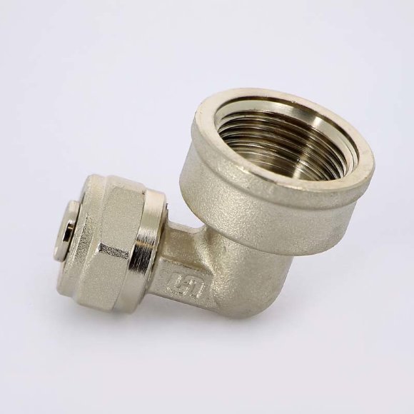 Угол обжим-В никелированный UNI-FITT 16х3/4"
