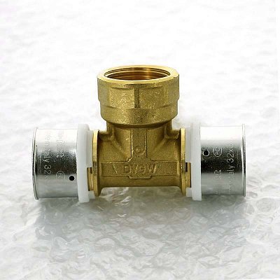 Тройник пресс-В UNI-FITT 32х1'х32 Тройник пресс-В UNI-FITT 32х1'х32