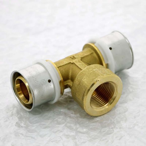 Тройник пресс-В UNI-FITT 32х3/4'х32