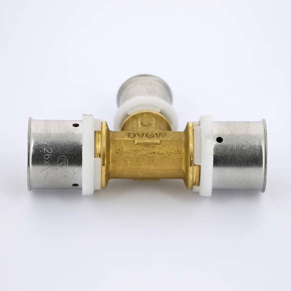 Тройник пресс UNI-FITT 26х20х26 Тройник пресс UNI-FITT 26х20х26