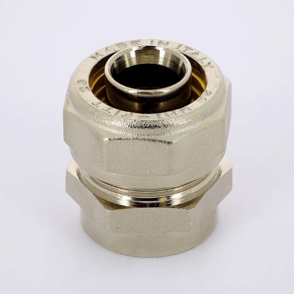 Муфта обжим-В никелированная UNI-FITT 26х3/4"