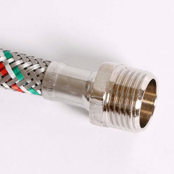 Гибкая подводка для воды UNI-FITT НВ 1/2" 30 см оплетка из нержавеющей стали Гибкая подводка для воды UNI-FITT НВ 1/2" 30 см оплетка из нержавеющей стали
