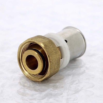 Муфта пресс-В с накидной гайкой евроконус UNI-FITT 20x3/4'EK Муфта пресс-В с накидной гайкой евроконус UNI-FITT 20x3/4'EK