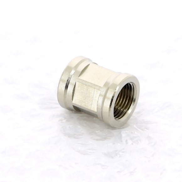 Муфта В никелированная UNI-FITT 3/8"
