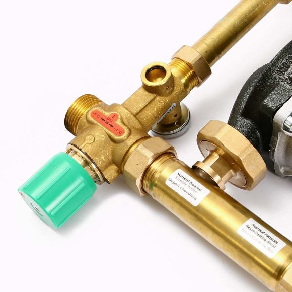 Насосно-смесительная группа UNI-FITT MULTIMIX 1" c насосом Wilo RS 25/6-130